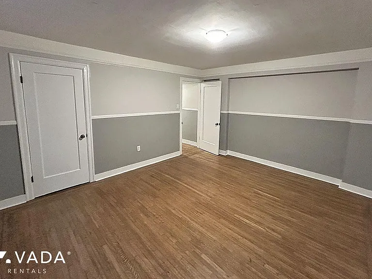 1235 Burnaby St #9 — Photo 6