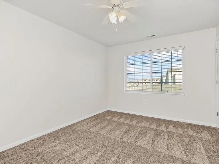 Three Bedroom - 3 Bed / 2 Bath - 1,326 Sq.Ft.