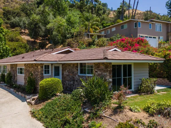 555 Paulette Pl, La Canada Flintridge, CA 91011