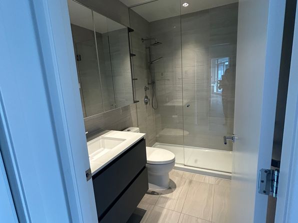 3 bedroom rental in Richmond — photo 11