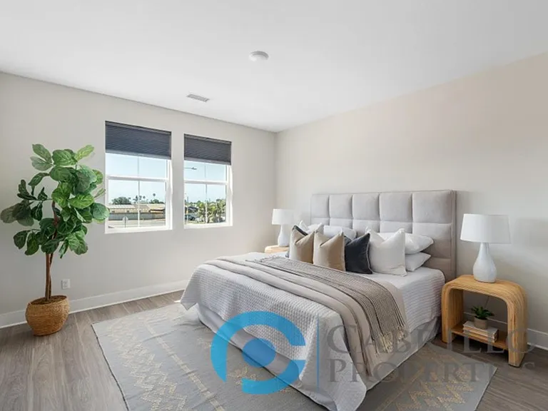 1683 Neptune Ave — Photo 104