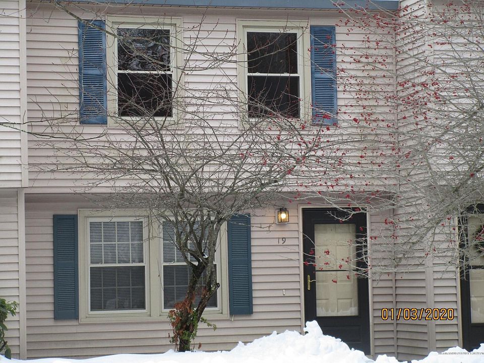 1st image of 19 Oak Dale Dr