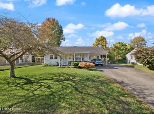 7210 Betsy Ross Dr, Louisville, KY 40272