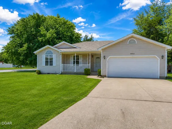 1004 Wilson St, Webb City, MO 64870