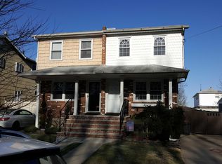 216 Woodrow Rd, Staten Island, NY 10312
