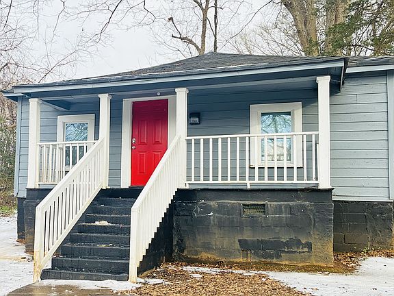 3rd image of 905 Wilmouth St