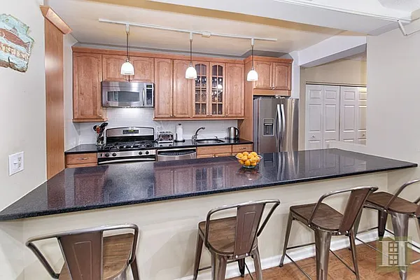 Sold by Halstead Real Estate | media 8