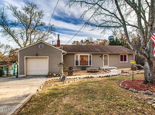 342 W Ridgecrest Dr, Kingston, TN 37763