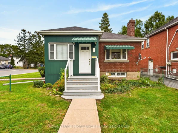 175 Regent St, Kingston, ON K7L 4K2