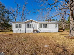 2214 Pennsylvania Ave, Waycross, GA 31503