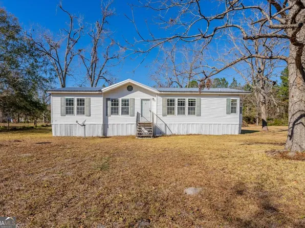 2214 Pennsylvania Ave, Waycross, GA 31503