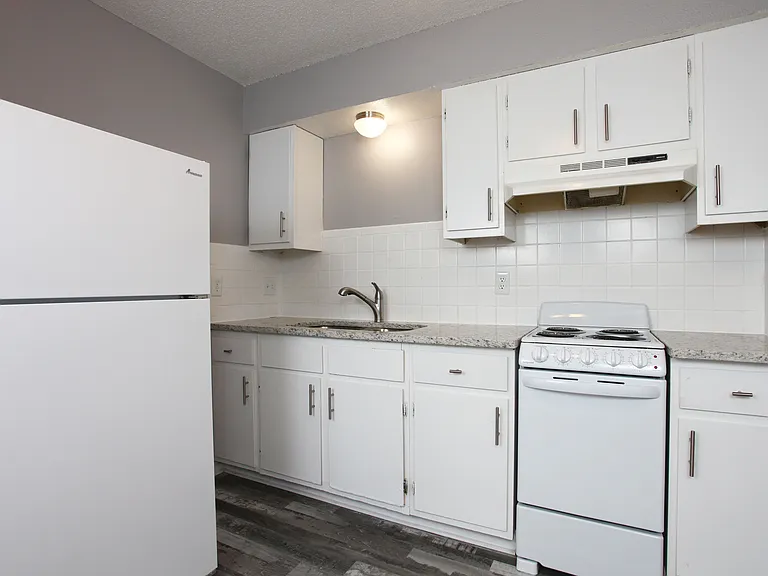 Amidon Place Apartments — Photo 18