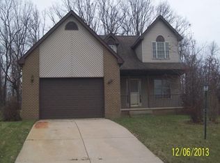 166 Woodduck Dr, Valparaiso, IN 46385