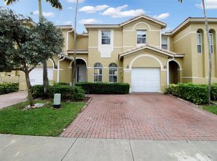 Century Breeze, Miami, FL 33186