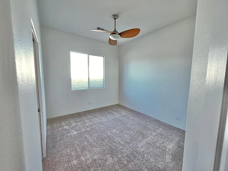 40921 Hovley Ct — Photo 27