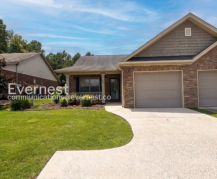 958 Colony Cir — Photo 1