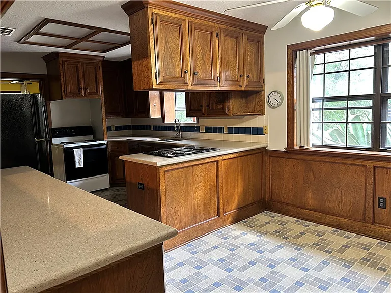 2707 Teakwood Ct — Photo 5