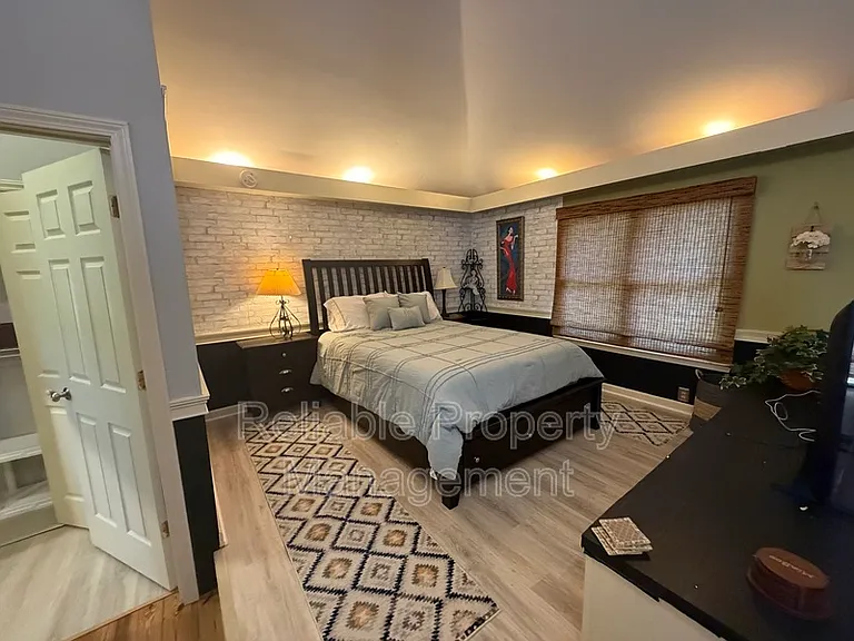 3640 Mill Run — Photo 8