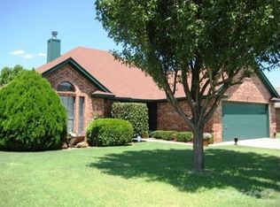 3001 Mallard Ct, Altus, OK 73521