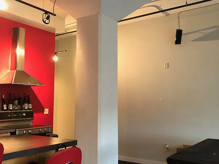 103 E Sprague Ave #201 — Photo 3