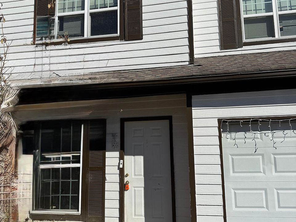 1st image of 6604 Sevenoaks Dr