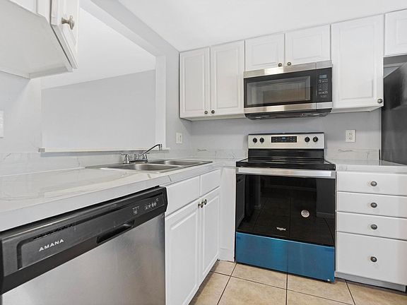 5th image of 4080 NW 90th Ave