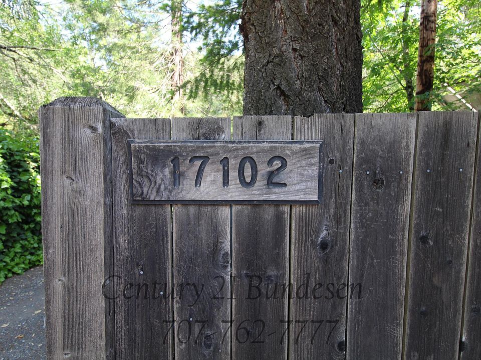 1st image of 17102 Park Ave