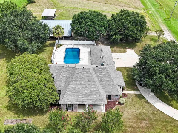 11665 Greenwell Springs Port Hudson Rd, Zachary, LA 70791