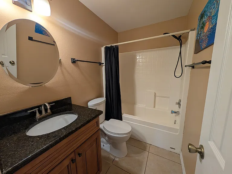 880 Villa Dr — Photo 8