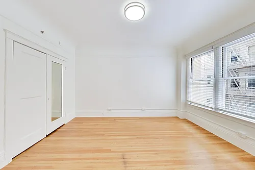 Floor plan 311