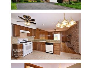 856 Burning Trl, Carol Stream, IL 60188