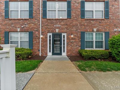 11103 Gravois Rd APT 301, Saint Louis, MO, 63126
