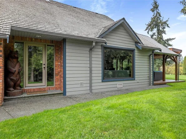 1204 Bazett Rd, North Cowichan, BC V9L 5S8