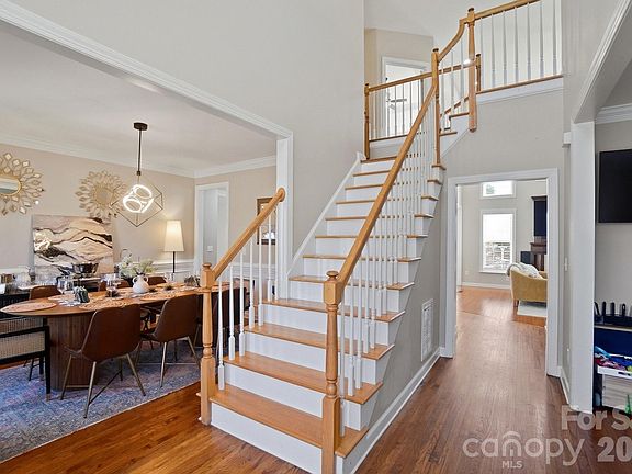 4th image of 2107 Copperplate Rd