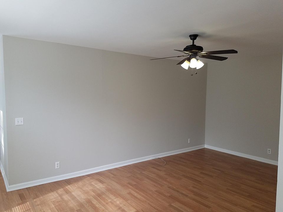 1st image of 280 Meadowlark Dr