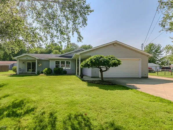 2811 Russell Rd, Ashtabula, OH 44004