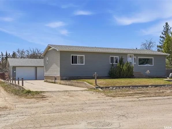 301 Clover AVENUE, Dalmeny, SK S0K 1E0