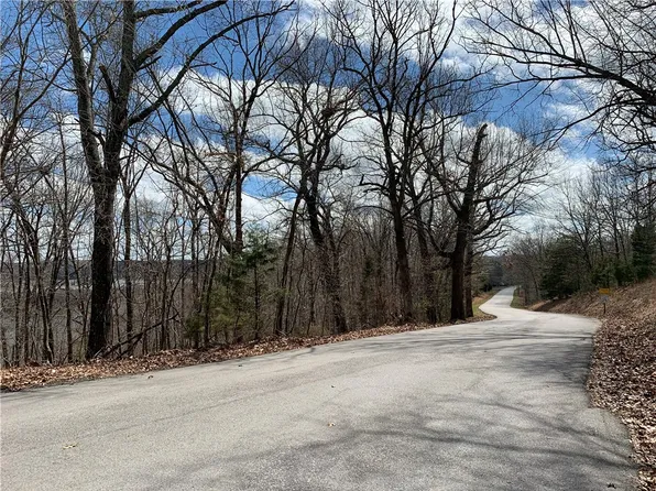 Old Campbell Rd, Rogers, AR 72758