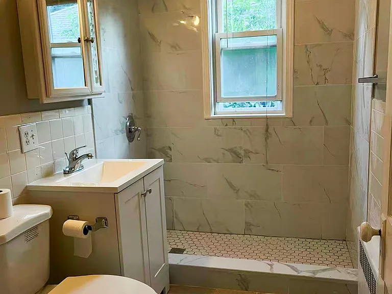 21 Lafayette St #1 — Photo 9