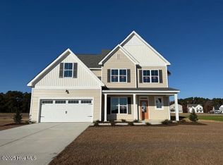 810 Tupelo Tree Drive, Hubert, NC 28539