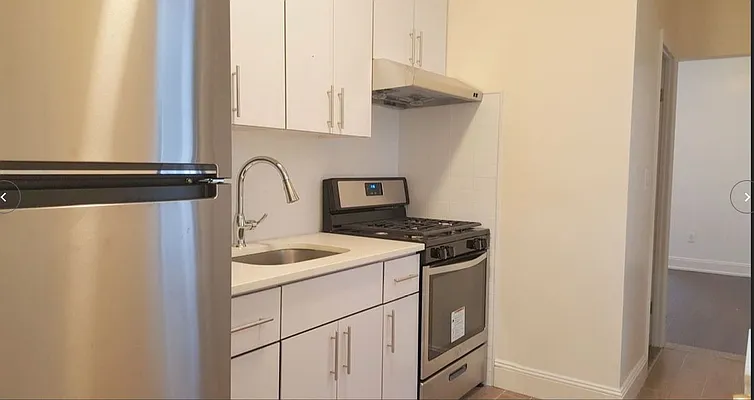 Rented by Chous Realty Group Inc | media 18