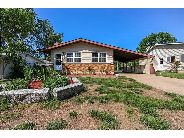 10765 Willinda Dr photo 1