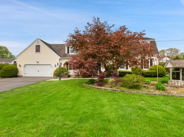 154 Rock Road, North Haven, CT 06473