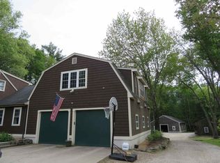 43 Exeter Rd, Hampton Falls, NH 03844