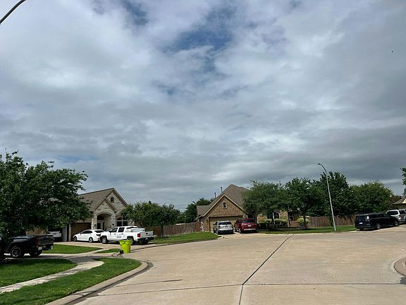 5th image of 6206 Orange Blossom Ln