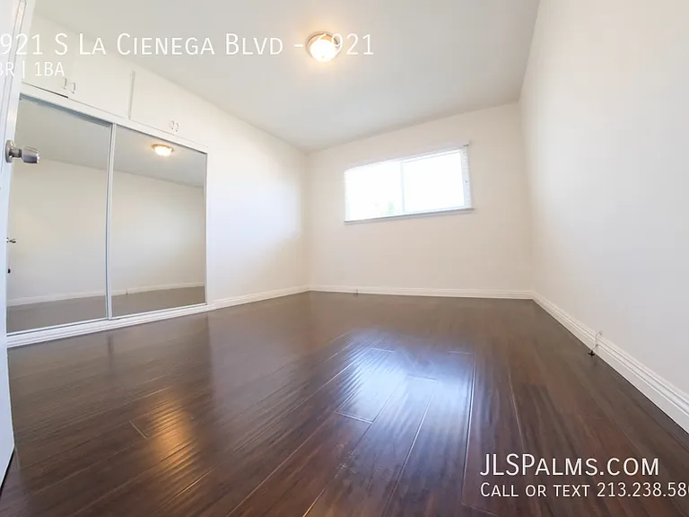 6921 S La Cienega Blvd #6921 — Photo 7