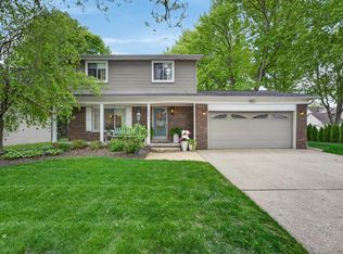 39815 Scottsdale Dr, Canton, MI 48188