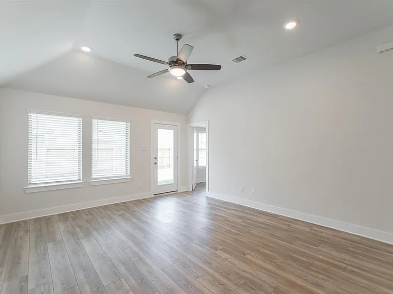 10626 Whitejacket Dr — Photo 11