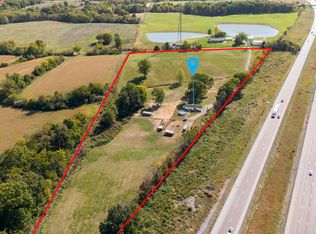 10256 Day Rd, Marion, IL 62959