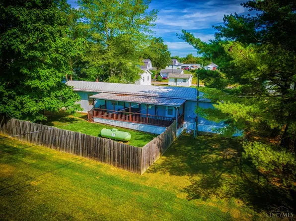 164 Columbia St, Seaman, OH 45679